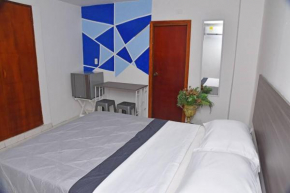 Cozy 1BR APT walking distance to Airport/Beach